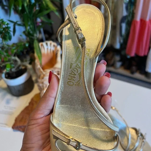 Salvatore Ferragamo Sandal Leather Sing-back - Picture 7 of 10